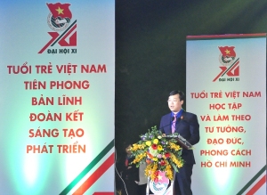 Đồng chí Lê Quốc Phong - Ủy viên dự khuyết BCH Trung ương Đảng, Bí thư thứ nhất BCH Trung ương Đoàn khóa XI báo cáo kết quả thành công Đại hội Đoàn toàn quốc lần thứ XI.