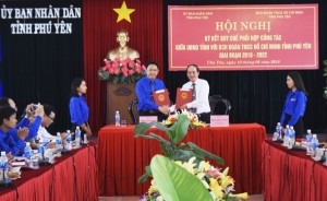 Lãnh đạo UBND tỉnh và BCH Đoàn TNCS Hồ Chí Minh tỉnh Phú Yên ký kết Quy chế phối hợp giai đoạn 2018 - 2022.
