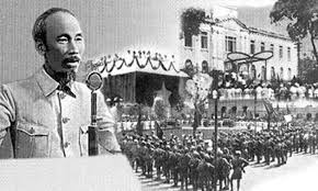 Chủ tịch Hồ Chí Minh đọc Tuyên ngôn độc lập tại Quảng trường Ba Đình – Hà Nội vào ngày 02/9/1945. Ảnh: Tư liệu.