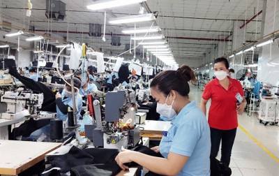 XUẤT KHẨU LAO ĐỘNG THÌ CÓ GÌ SAI?