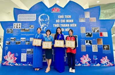 4 đại biểu của Phú Yên dự Đại hội Thanh niên tiên tiến làm theo lời Bác.