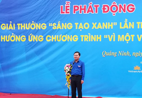 Đồng chí Nguyễn Anh Tuấn - Bí thư Thường trực Trung ương Đoàn phát biểu tại Lễ phát động.