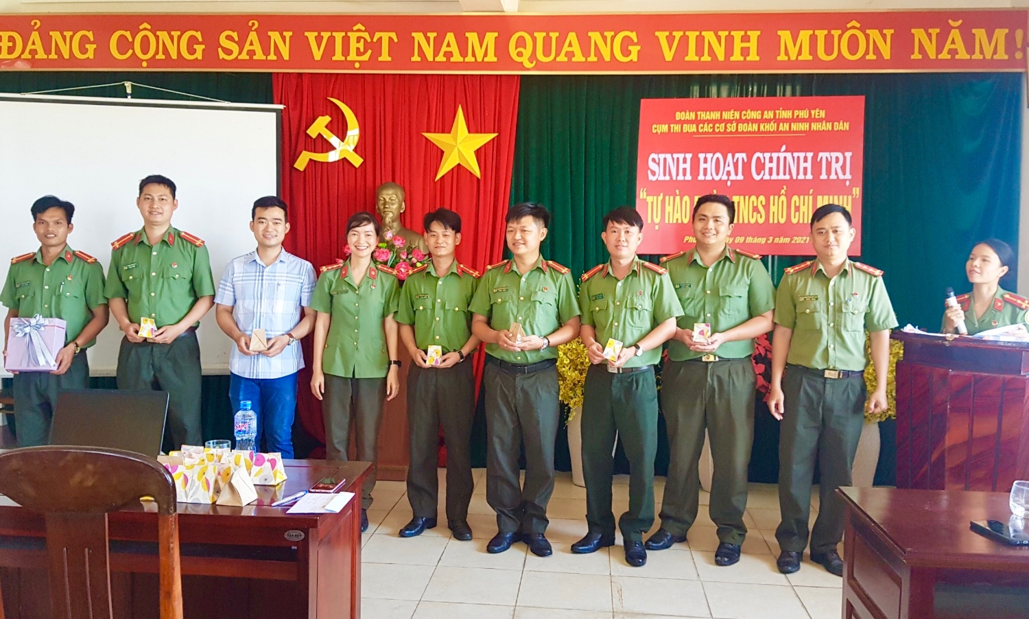 Cụm thi đua Khối An ninh nhân dân tổ chức sinh hoạt chính trị “Tự hào Đoàn TNCS Hồ Chí Minh”